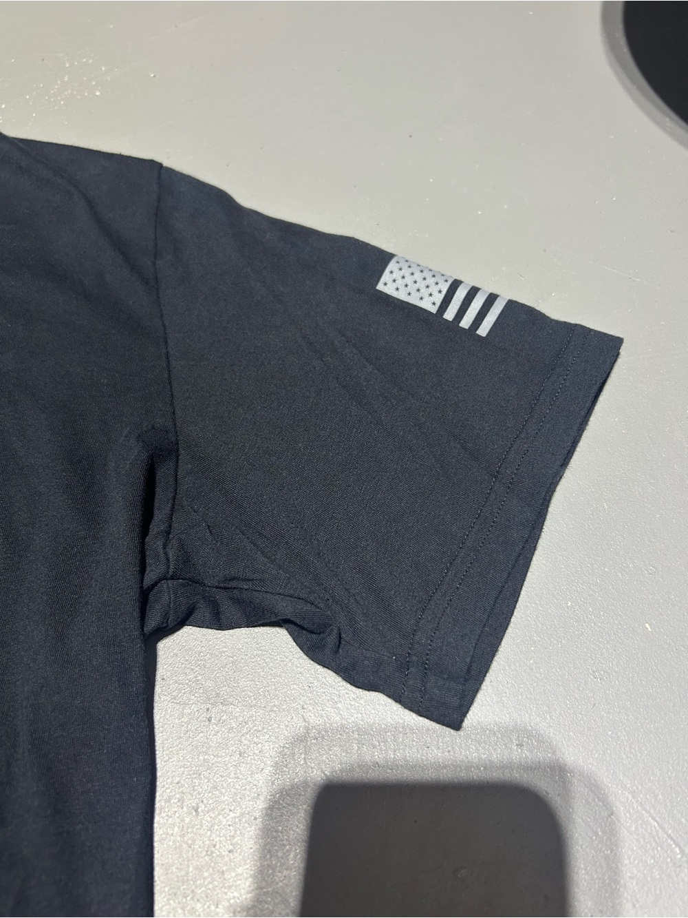 Under Armour Freedom Black Short Sleeve Shirt - Picture 3 of 7